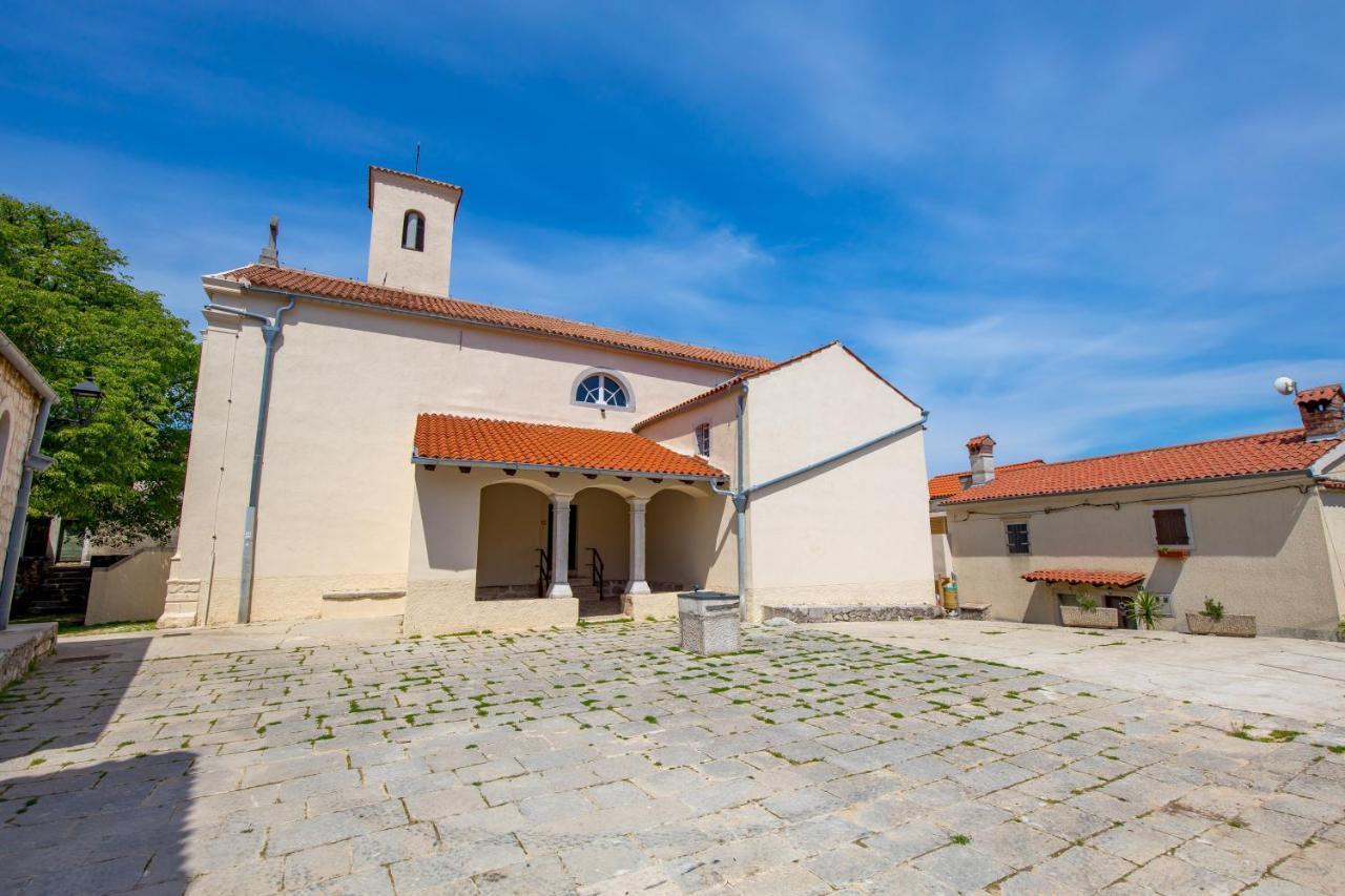 Mediterranean House Markoc New Renovated! Белі Екстер'єр фото